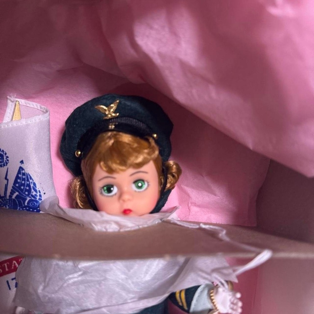 Vintage  madame Alexander Doll U.S. Army never removed from the box